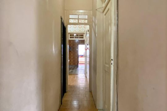 Corredor de casa à venda com 2 quartos, 140m² em Penha, Rio de Janeiro