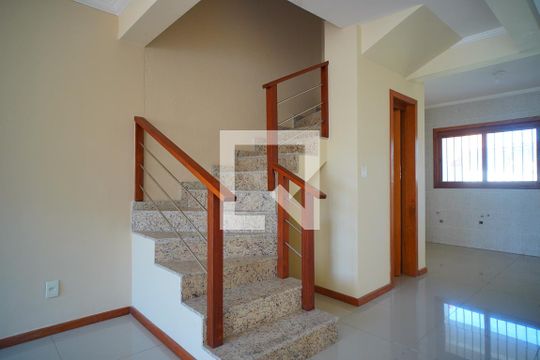 Casa à venda com 2 quartos, 152m² em Parque Santa Fe, Porto Alegre