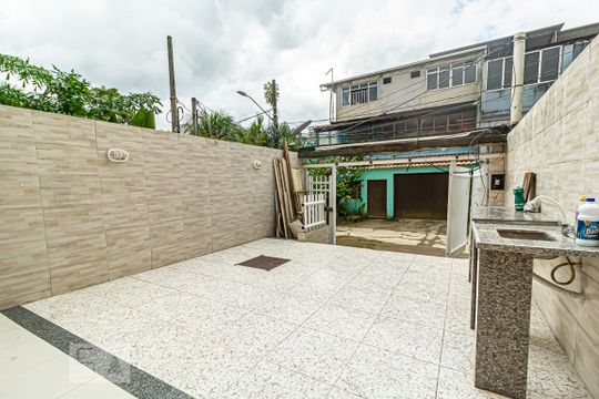 Garagem de casa de condomínio para alugar com 4 quartos, 208m² em Jacarepaguá, Rio de Janeiro