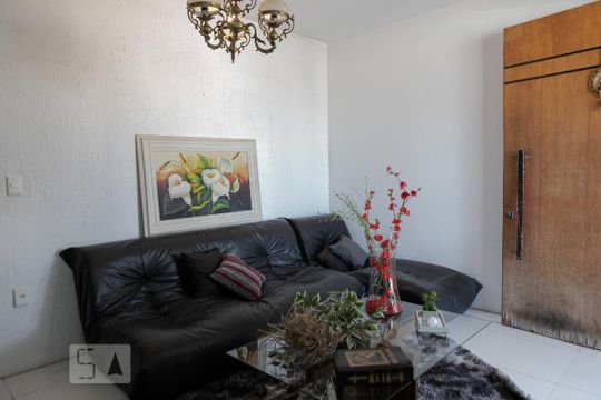 Sala de casa à venda com 4 quartos, 298m² em Ouro Preto, Belo Horizonte