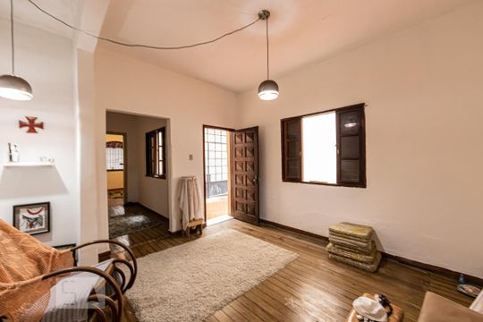 Casa à venda com 5 quartos, 300m² em Mooca, São Paulo