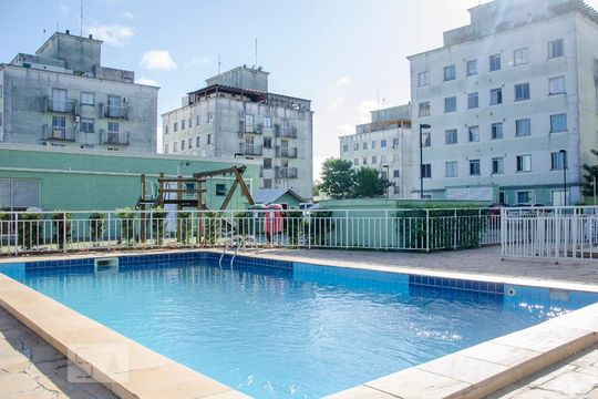 Piscina de apartamento para alugar com 2 quartos, 42m² em Estância Velha, Canoas