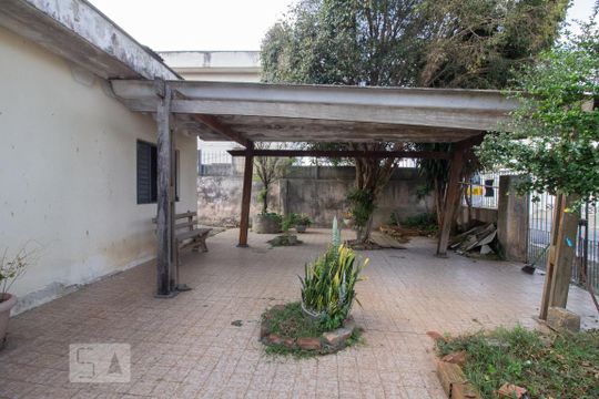 Área Externa de casa para alugar com 3 quartos, 120m² em Vila Romero, São Paulo