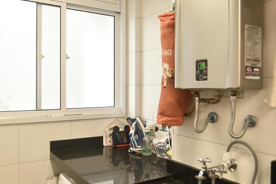 Área de serviço de apartamento à venda com 2 quartos, 65m² em Brás, São Paulo