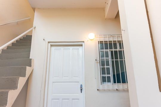 Fachada de casa para alugar com 1 quarto, 40m² em Jardim das Flores, Osasco