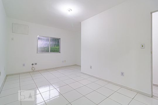 Quarto - Suíte de casa para alugar com 1 quarto, 55m² em Pechincha, Rio de Janeiro