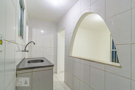 Cozinha de casa para alugar com 1 quarto, 55m² em Pechincha, Rio de Janeiro