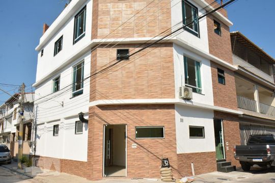 Fachada do bloco de apartamento para alugar com 2 quartos, 112m² em Galeão, Rio de Janeiro