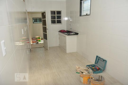Cozinha de apartamento para alugar com 2 quartos, 112m² em Galeão, Rio de Janeiro