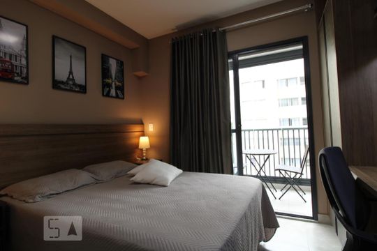 Quarto de kitnet/studio à venda com 1 quarto, 22m² em Jardim das Acacias, São Paulo
