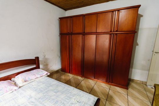 Quarto de casa à venda com 1 quarto, 180m² em Vila Hamburguesa, São Paulo