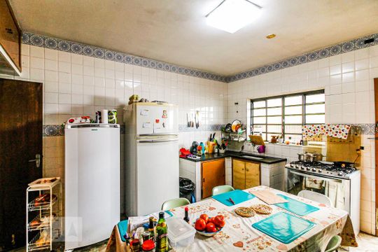 Cozinha de casa à venda com 3 quartos, 140m² em Jardim Aeroporto, São Paulo