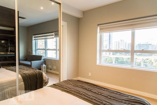 Dormitório de kitnet/studio à venda com 1 quarto, 44m² em Brooklin, São Paulo