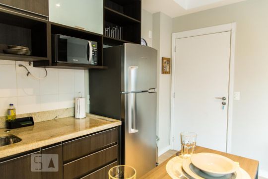 Cozinha de kitnet/studio à venda com 1 quarto, 44m² em Brooklin, São Paulo