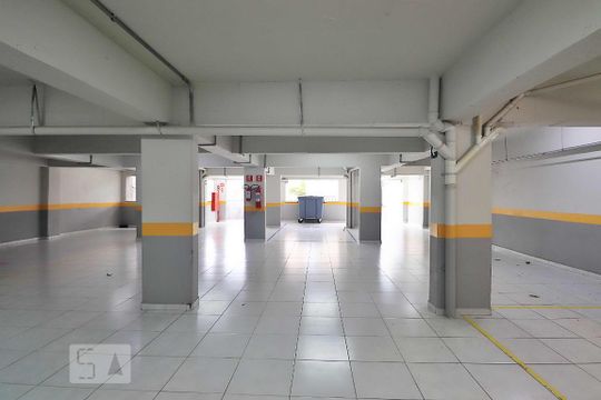 Garagem de apartamento para alugar com 4 quartos, 170m² em Campestre, Santo André