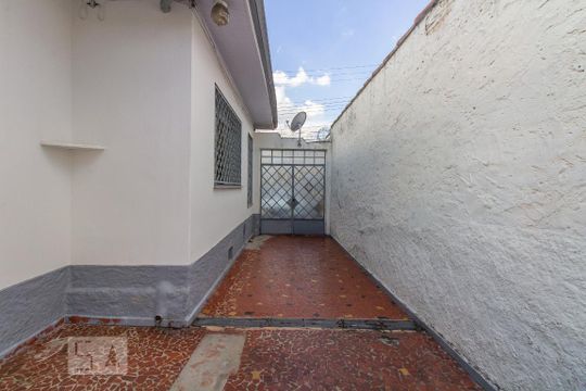 Garagem de casa à venda com 2 quartos, 147m² em Maranhão, São Paulo