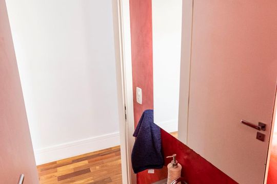 1o. Andar - Lavabo de casa à venda com 3 quartos, 200m² em Jardim da Saúde, São Paulo