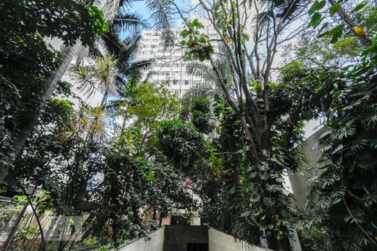 Fachada de apartamento para alugar com 2 quartos, 65m² em Pinheiros, São Paulo