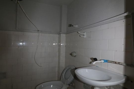 Banheiro de kitnet/studio à venda com 1 quarto, 23m² em Brás, São Paulo