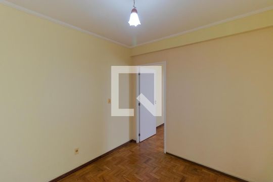 Quarto 01 de apartamento para alugar com 2 quartos, 60m² em Centro, Campinas