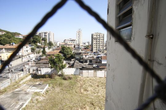 Vista do Quarto 2 de apartamento para alugar com 2 quartos, 60m² em São Francisco Xavier, Rio de Janeiro