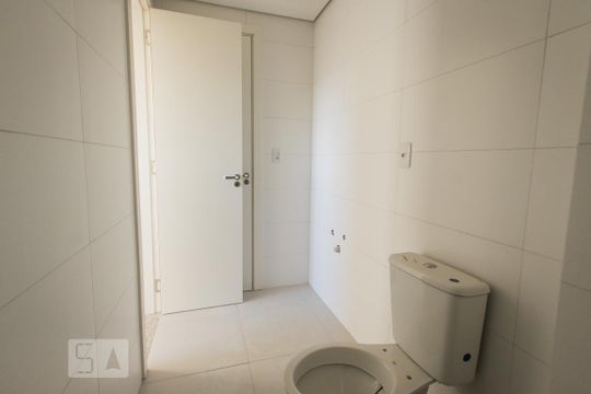 Banheiro Suite de apartamento à venda com 3 quartos, 99m² em Marechal Rondon, Canoas