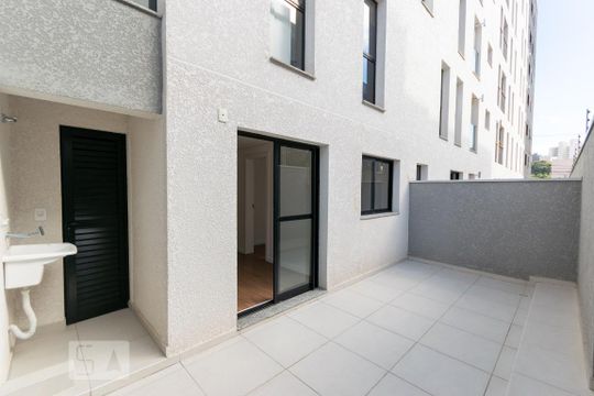 Área Externa de apartamento para alugar com 1 quarto, 28m² em Água Verde, Curitiba