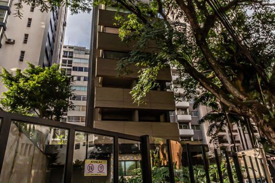 Fachada de kitnet/studio à venda com 1 quarto, 40m² em Higienópolis, São Paulo