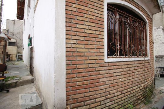 Quintal de casa à venda com 2 quartos, 250m² em Vila Monumento, São Paulo