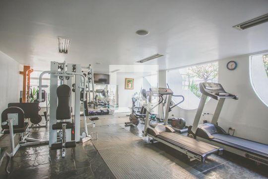 Área comum - Academia de apartamento para alugar com 4 quartos, 110m² em Saúde, São Paulo