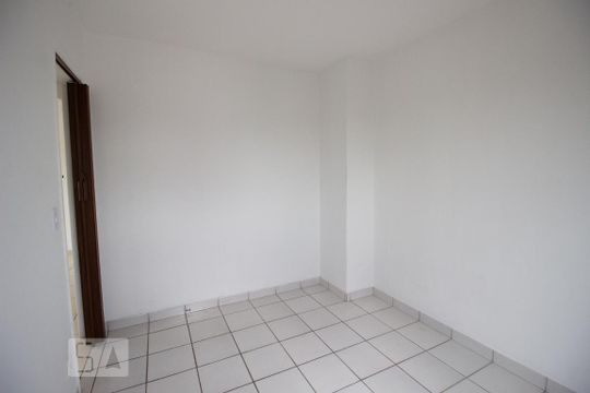 Quarto 1 de apartamento à venda com 2 quartos, 50m² em Vila Mangalot, São Paulo