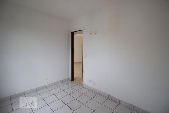 Quarto 2 de apartamento à venda com 2 quartos, 50m² em Vila Mangalot, São Paulo