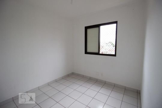 Closet do quarto 1 de apartamento à venda com 2 quartos, 50m² em Vila Mangalot, São Paulo