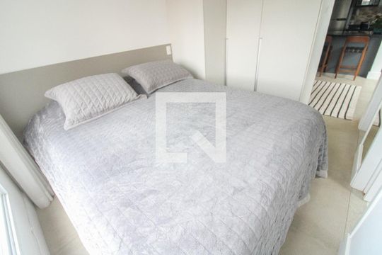 Suíte de kitnet/studio para alugar com 1 quarto, 40m² em Pinheiros, São Paulo