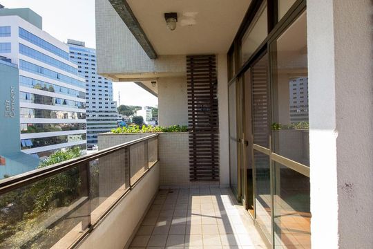 Sacada de apartamento à venda com 3 quartos, 280m² em Vila Virgínia, Jundiaí