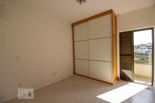 Quarto 1 - Armários de apartamento à venda com 3 quartos, 280m² em Vila Virgínia, Jundiaí