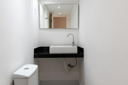 Lavabo de apartamento para alugar com 3 quartos, 70m² em Sumarezinho, São Paulo