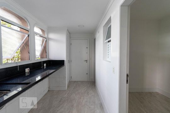 Área de Serviço de apartamento à venda com 3 quartos, 210m² em Indianópolis, São Paulo