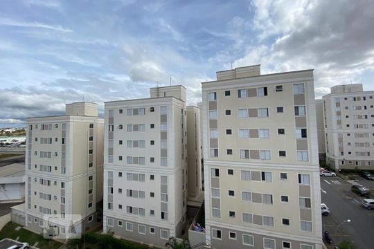Vista de apartamento para alugar com 2 quartos, 50m² em Jardim Sao Carlos, Sorocaba