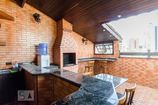 Churrasqueira de casa à venda com 5 quartos, 300m² em Centro, São Bernardo do Campo