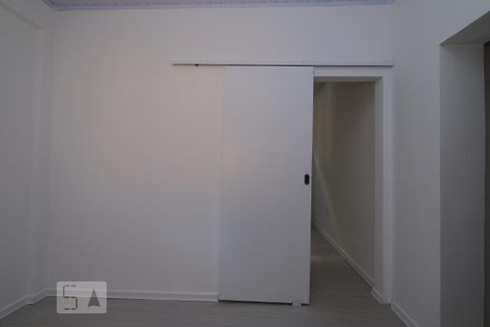 Sala de apartamento para alugar com 1 quarto, 30m² em Vila Isabel, Rio de Janeiro