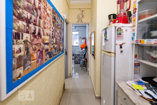 Corredor de apartamento à venda com 1 quarto, 41m² em Copacabana, Rio de Janeiro