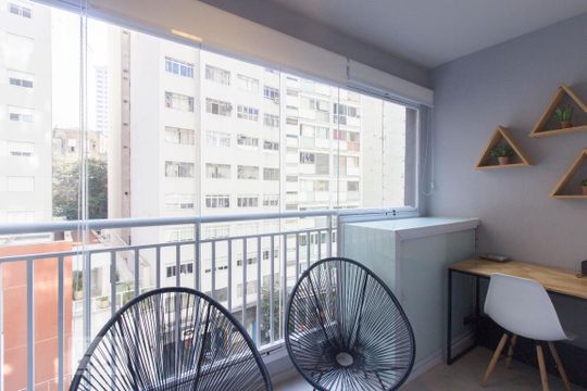 Varanda de kitnet/studio para alugar com 1 quarto, 42m² em Centro Histórico de São Paulo, São Paulo
