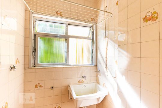 Área de Serviço de apartamento à venda com 2 quartos, 55m² em Fonseca, Niterói