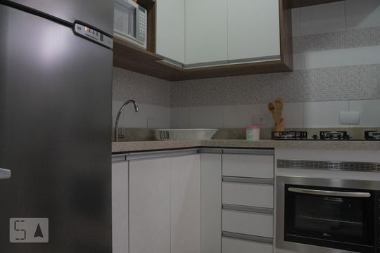 Cozinha de apartamento à venda com 2 quartos, 56m² em Jardim Ana Maria, Santo André