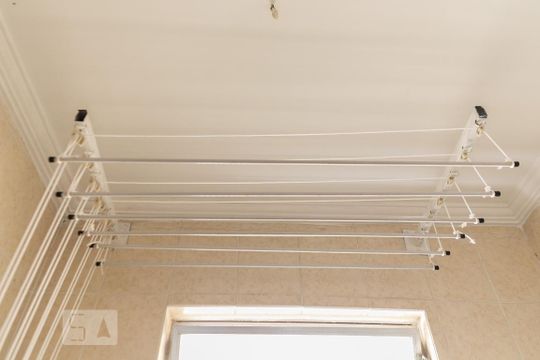 Varal de apartamento para alugar com 1 quarto, 63m² em Ponta da Praia, Santos