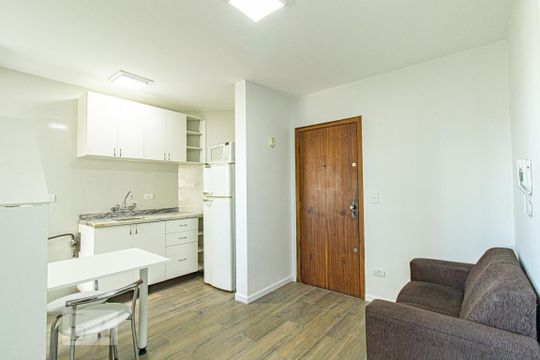 Apartamento para alugar com 1 quarto, 41m² em Centro, Curitiba