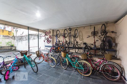 Bicicletário de apartamento à venda com 2 quartos, 70m² em Icaraí, Niterói