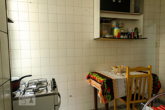 Cozinha de apartamento à venda com 1 quarto, 91m² em Bela Vista, São Paulo