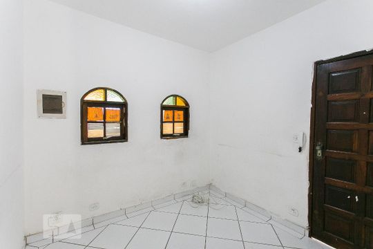 Casa para alugar com 2 quartos, 65m² em Vila Alpina, São Paulo